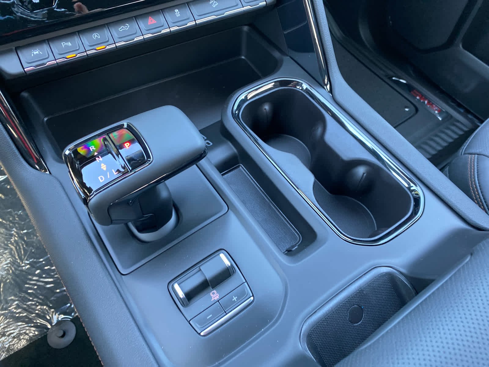 2026 GMC Sierra 1500 AT4 - Photo 19