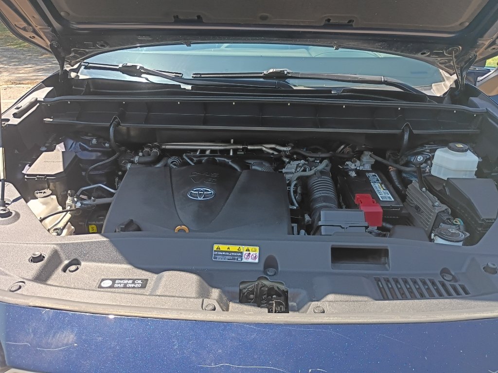 Used 2020 Blueprint Toyota LE image 26