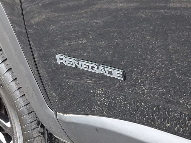 Used 2023 Black Jeep Altitude image 31