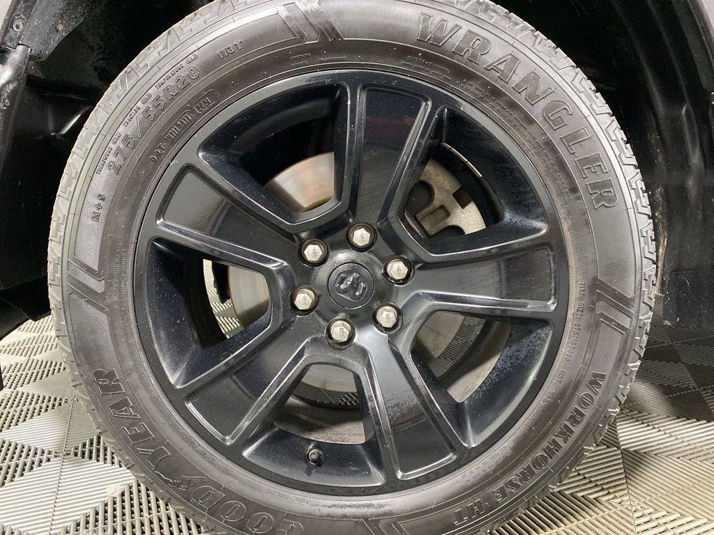 Used 2022 Granite Crystal Metallic Clear Ram Big Horn/Lone Star image 20