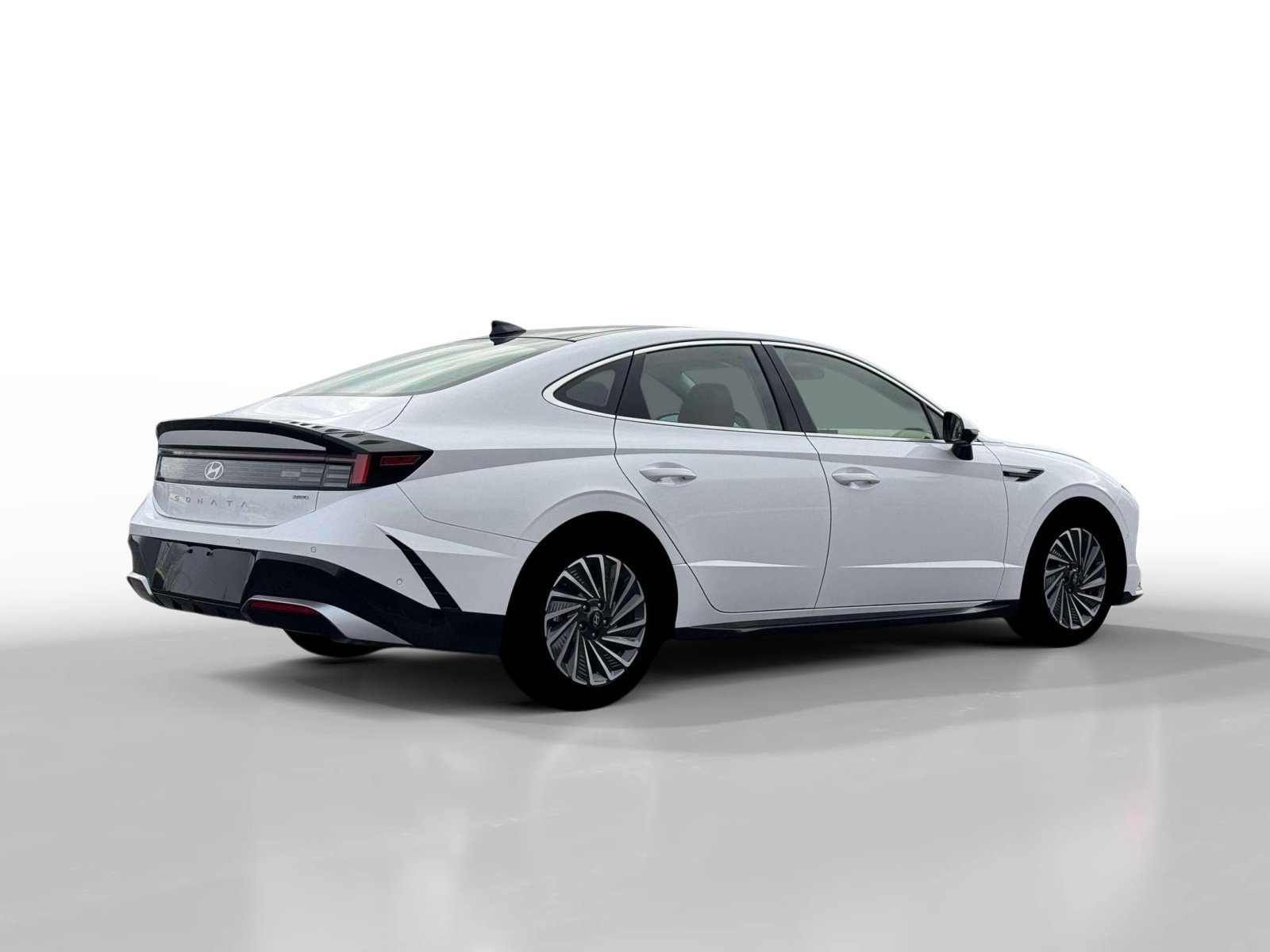 New 2026 Serenity White Hyundai Limited image 8