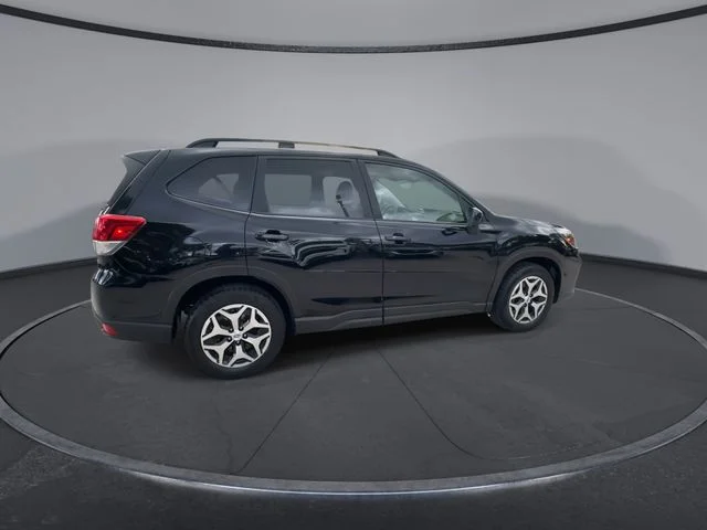 Used 2019 Black Subaru Premium image 8
