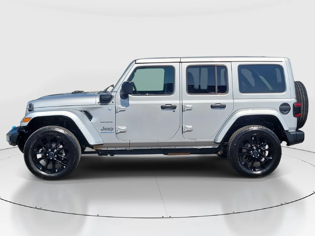 Used 2024 Silver Jeep Sahara 4xe image 2