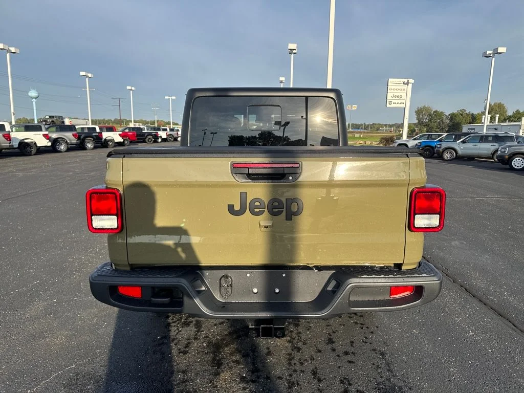 New 2025 Green Jeep Sport S image 4