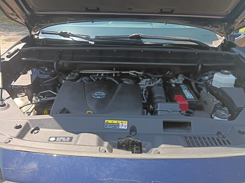 Used 2020 Blueprint Toyota LE image 26