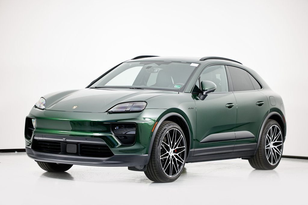 2025 Porsche Macan S