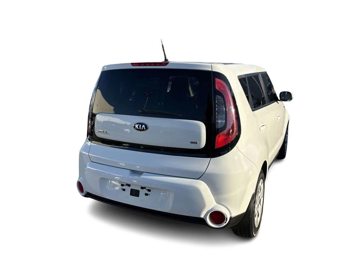 Used 2016 Polar Kia LX at Dilawri Certified   One Owner   Local BC image 13
