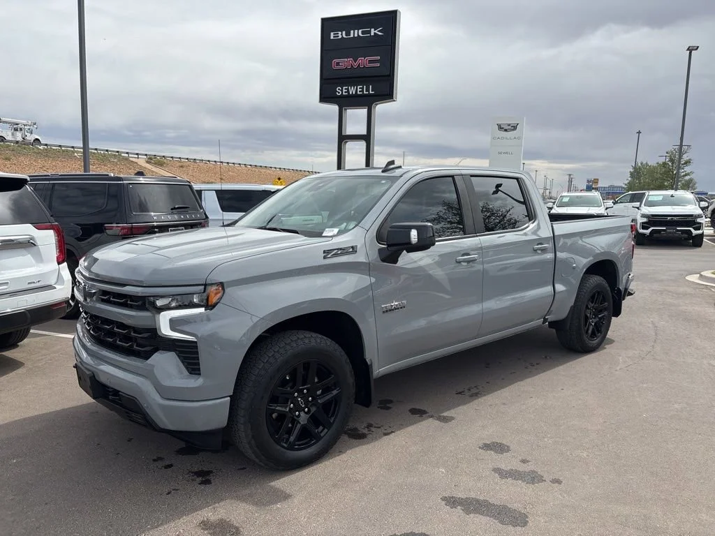 2024 Chevrolet Silverado 1500 RST 4X4 Crew Cab Short Box's photo
