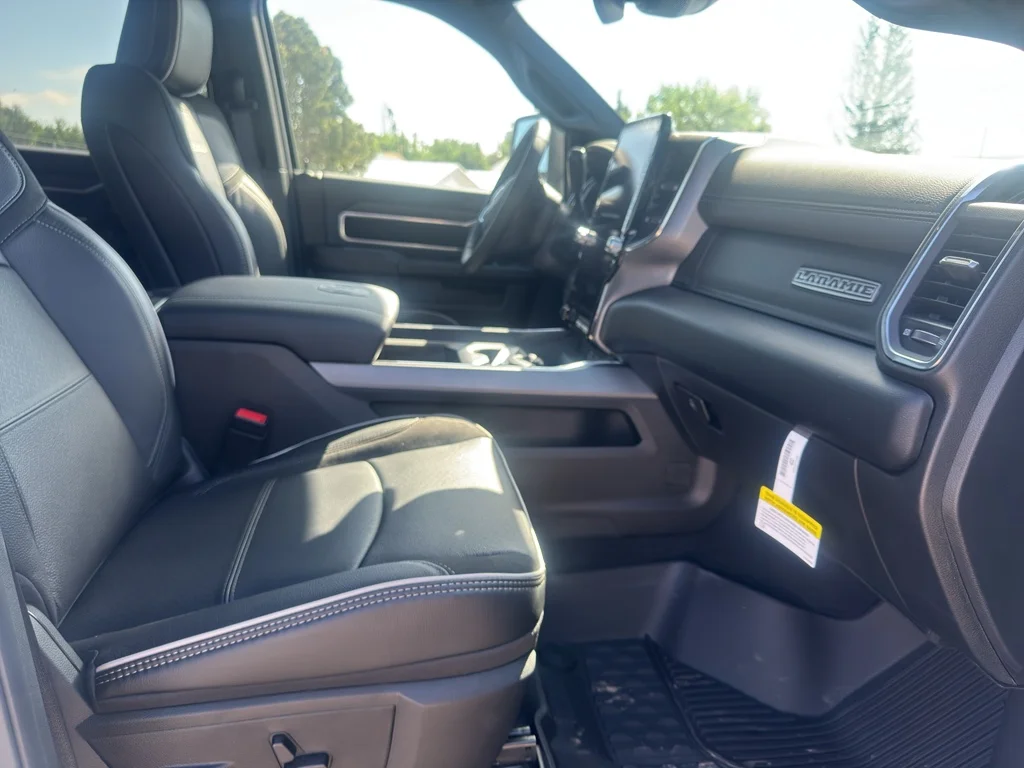 New 2026 Bright White Clear-Coat Exterior Paint RAM Laramie image 16