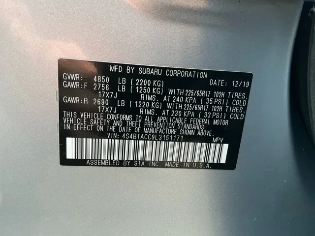 Used 2020 Ice Silver Metallic Subaru Premium image 16