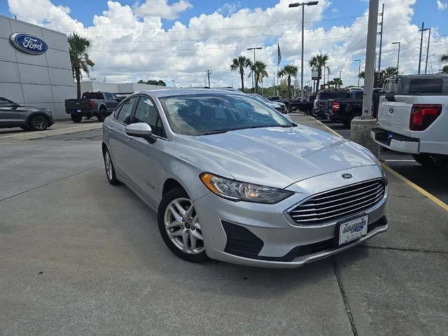 2019 Ford Fusion Hybrid SE