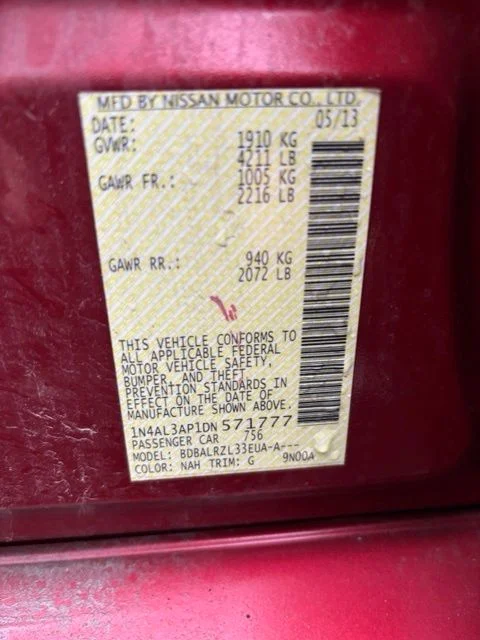 Used 2013 Red Nissan 2.5 S image 13
