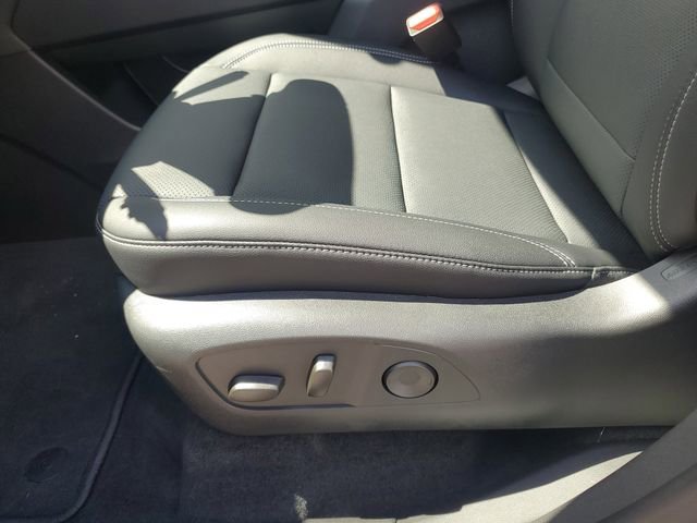 2025 Chevrolet Traverse LT - Photo 22