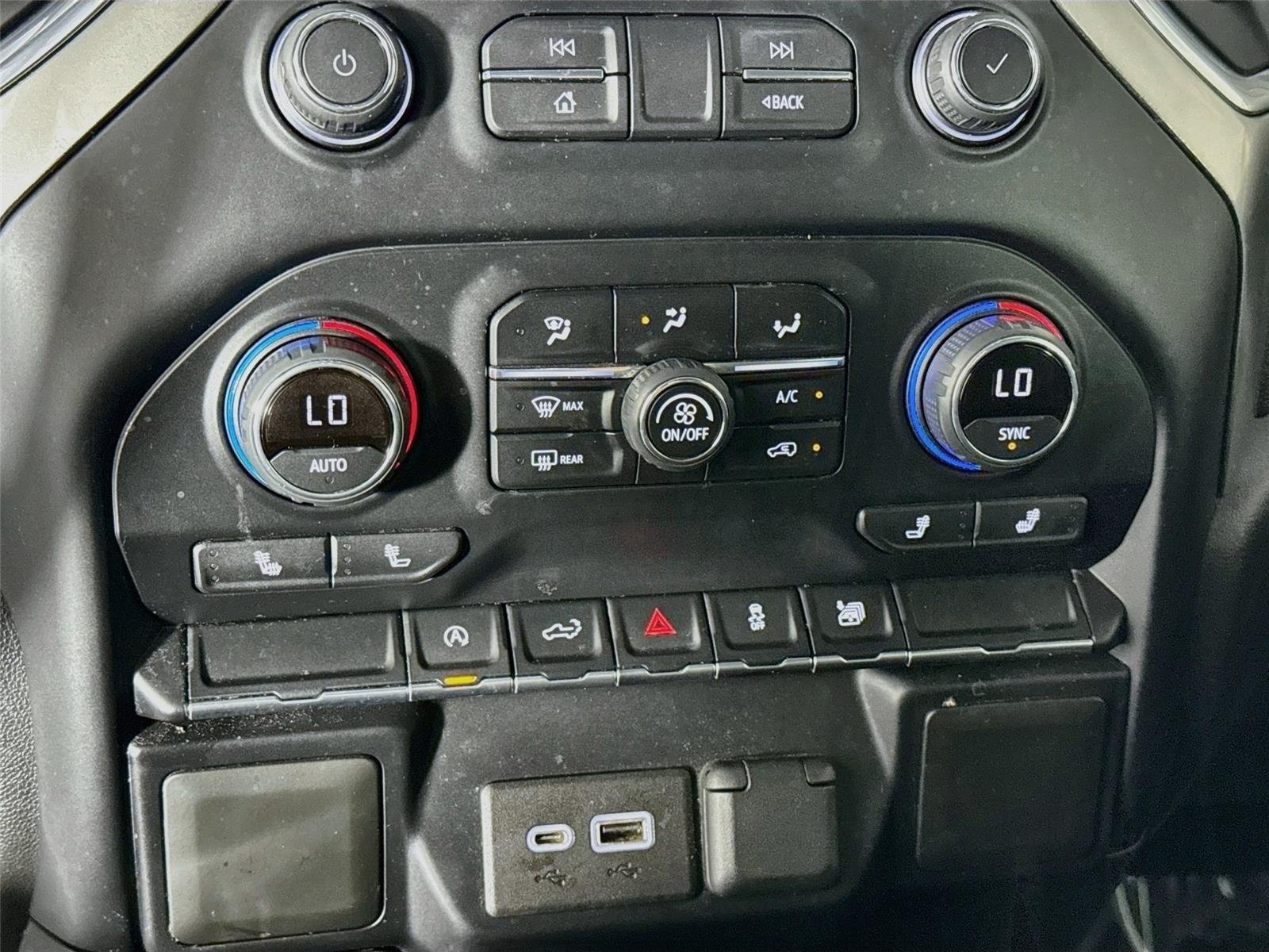 Used 2021 Northsky Blue Metallic Chevrolet LT image 16