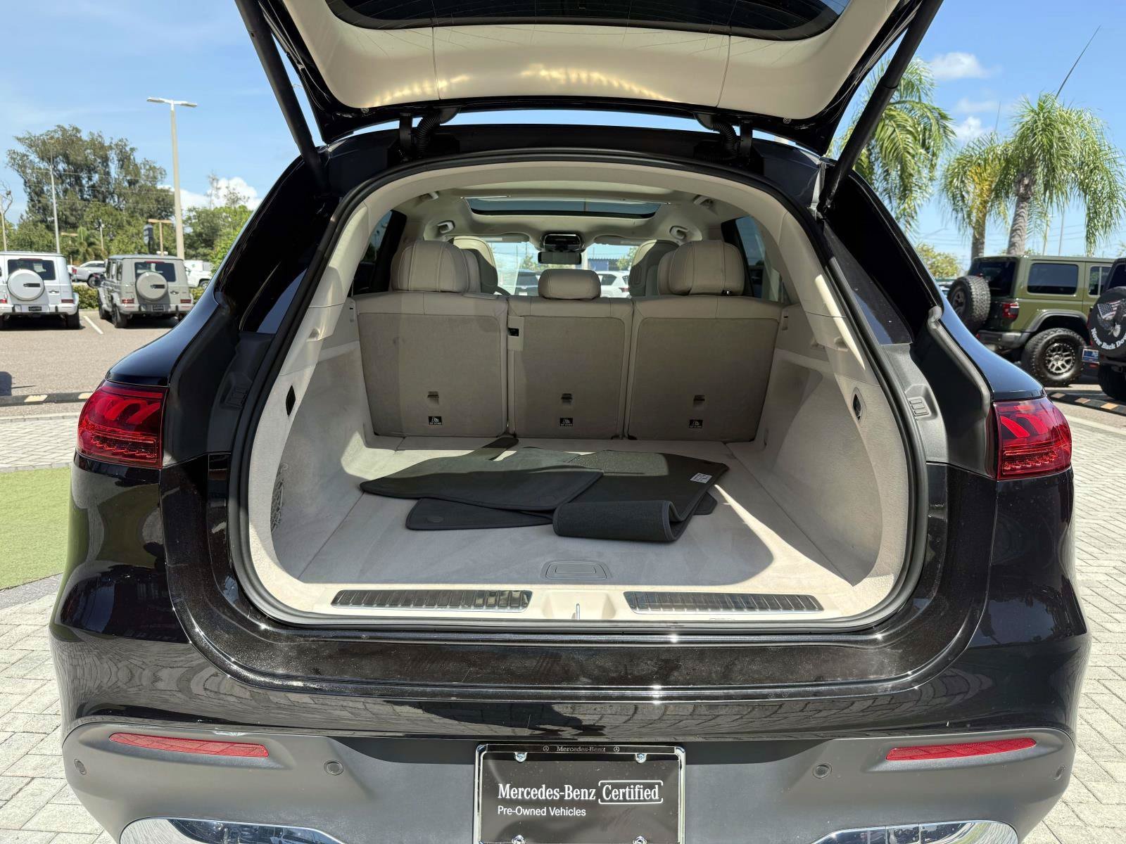 Certified Used 2023 Obsidian Black Metallic Mercedes-Benz 450 image 10