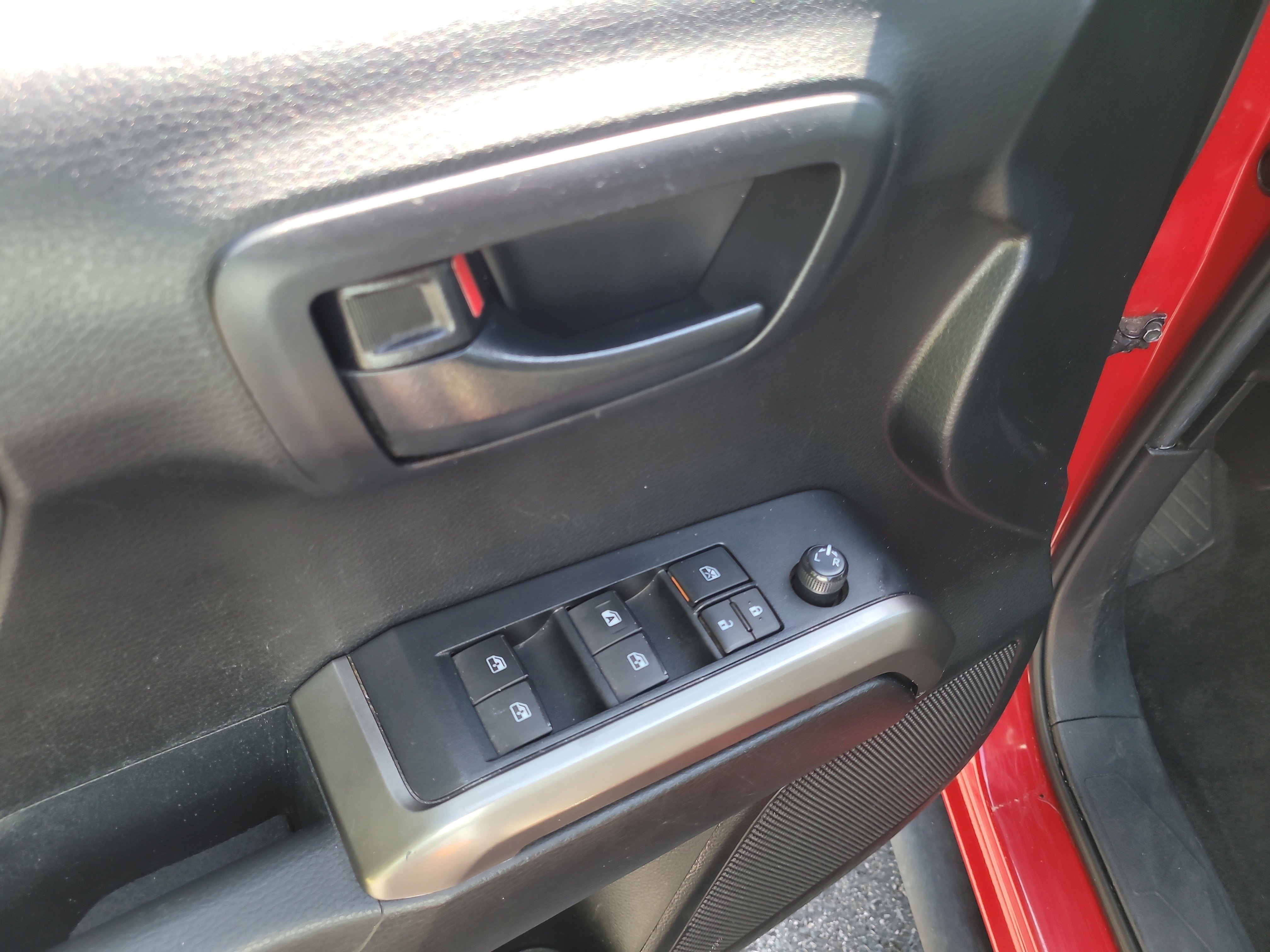 Used 2022 Barcelona Red Metallic Toyota SR5 image 17