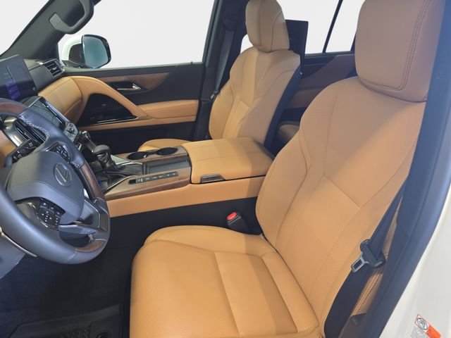 Used 2026 White Lexus 600 Luxury image 19