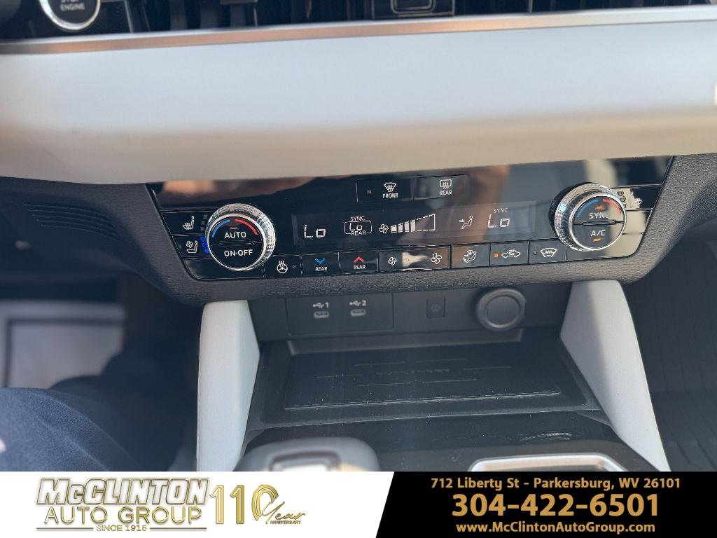 2025 Mitsubishi Outlander SEL - Photo 25