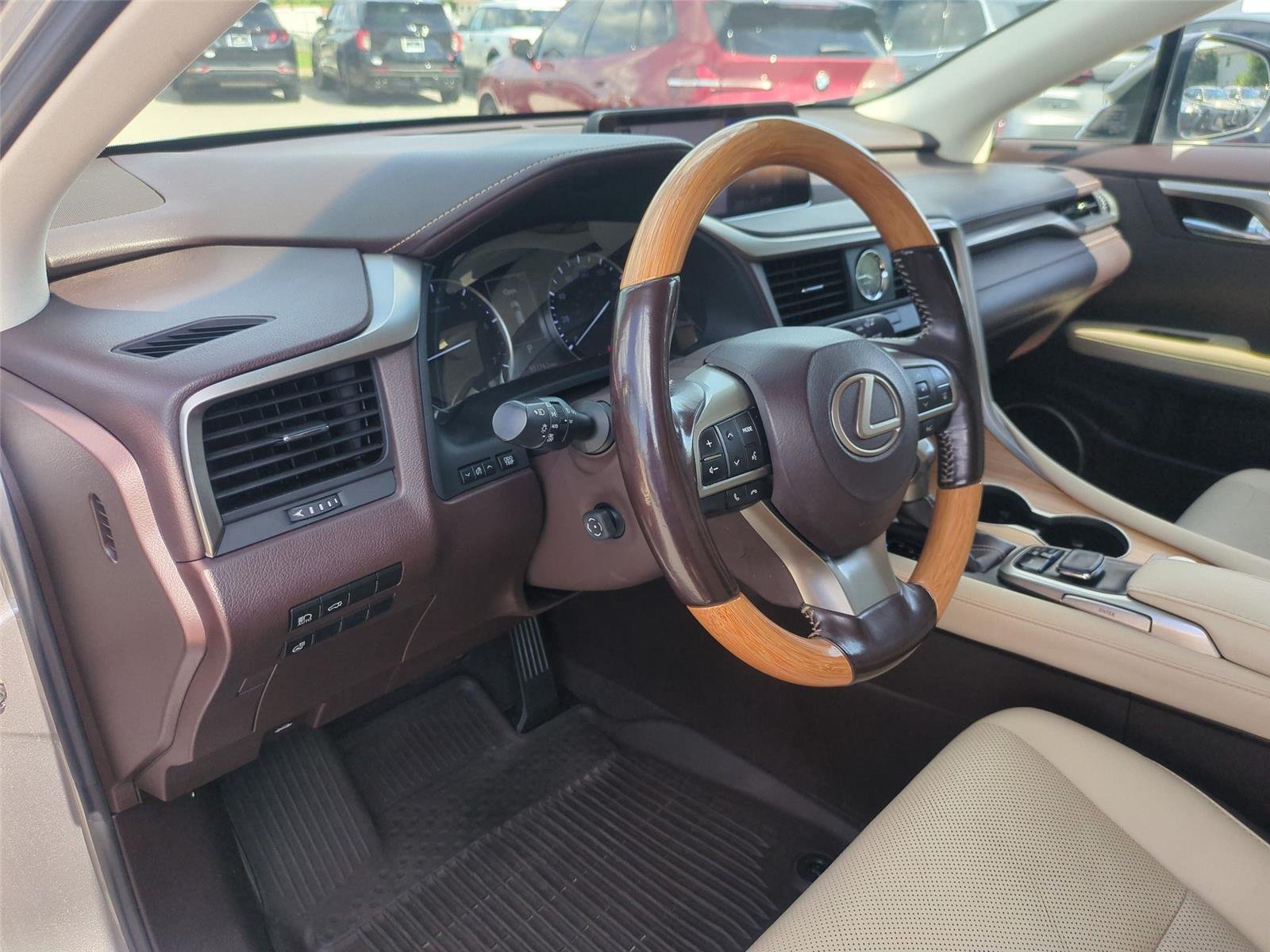 Used 2018 Atomic Silver Lexus RX 350L image 19