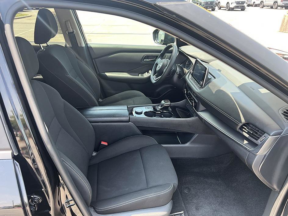 Used 2024 Super Black Nissan S image 17