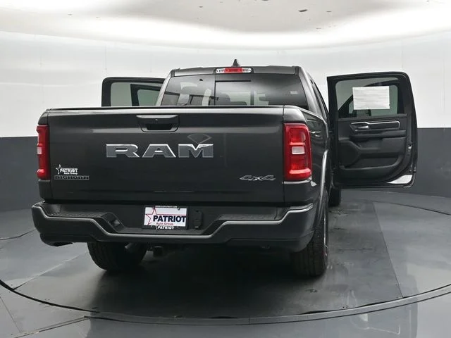 New 2026 Granite Crystal Metallic Clear-Coat Exterior Paint RAM Big Horn/Lone Star image 48