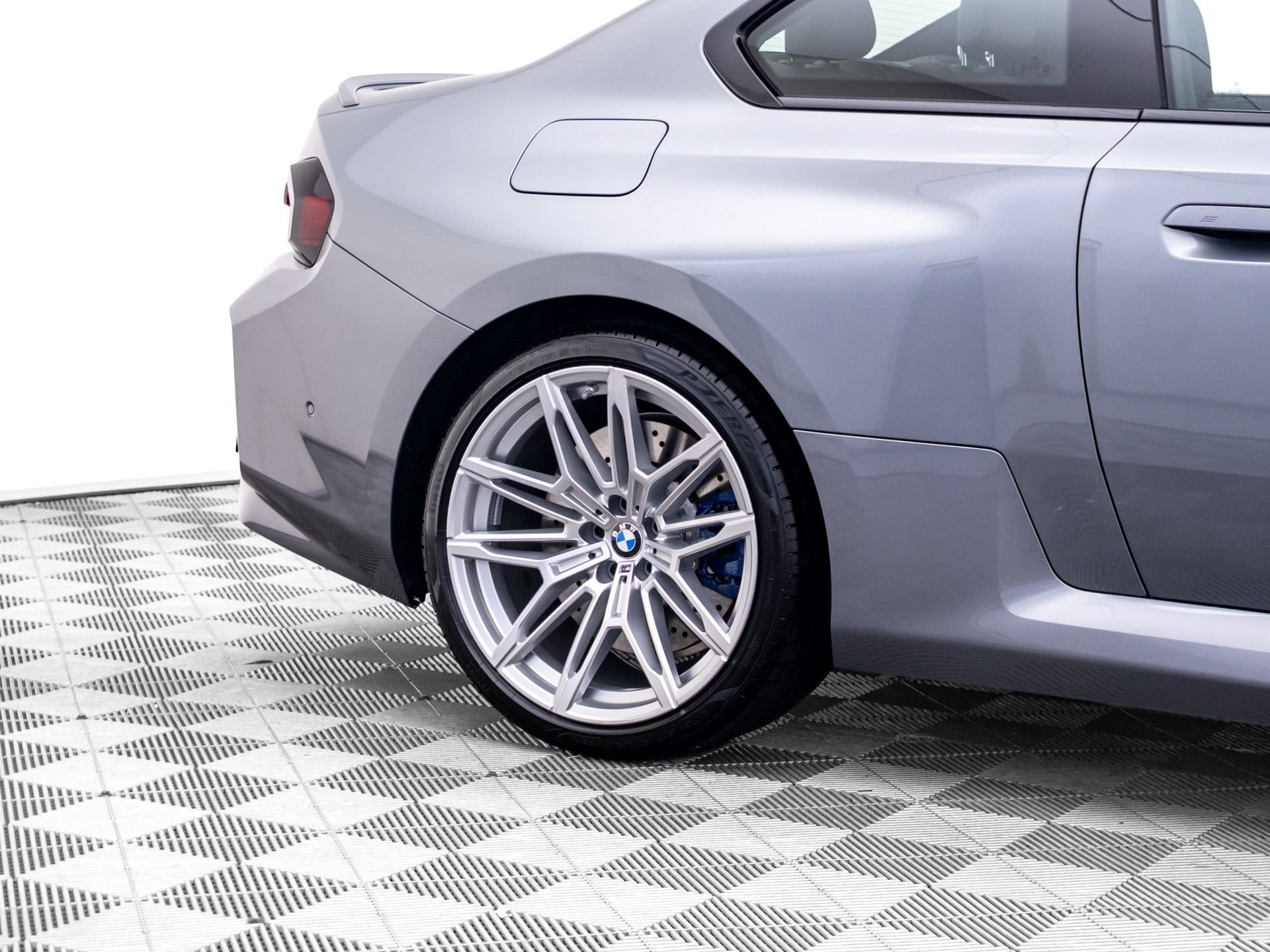 New 2026 Skyscraper Grey Metallic BMW Base image 32