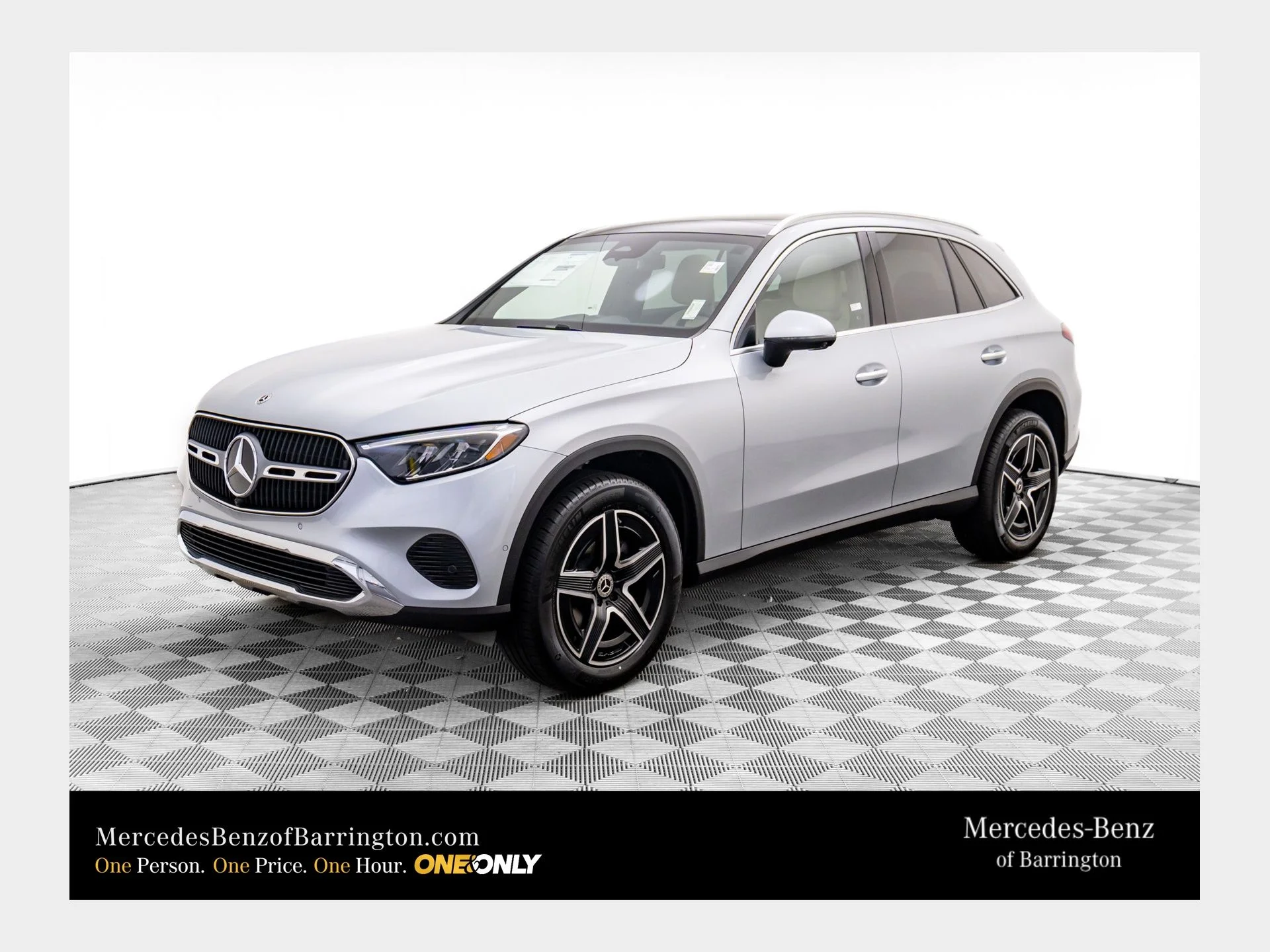 New 2026 Silver Mercedes-Benz GLC 300 image 1