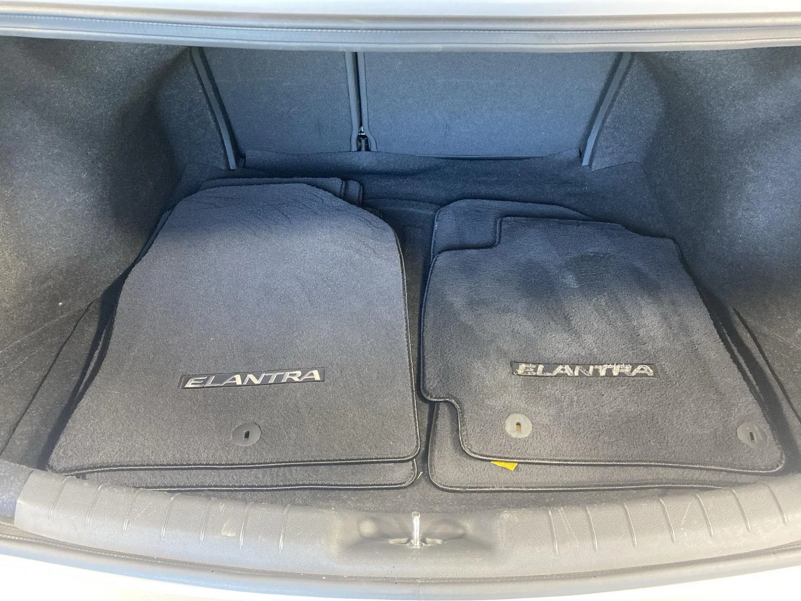 Used 2019 Symphony Silver Hyundai Value Edition image 7