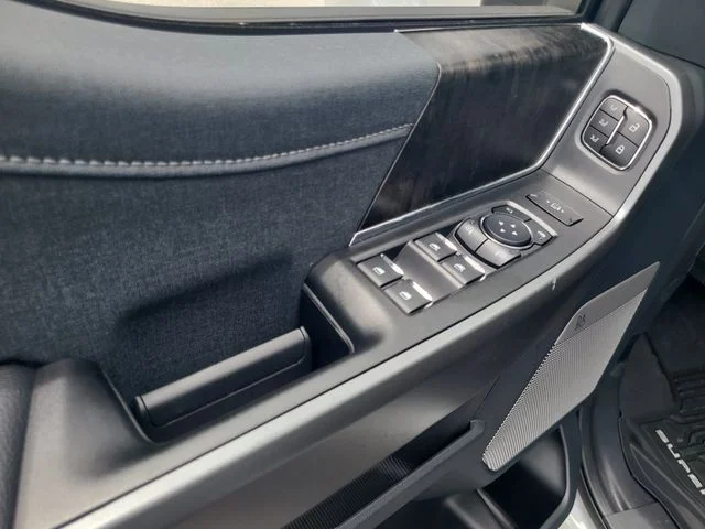 New 2026 Avalanche Ford Lariat image 18