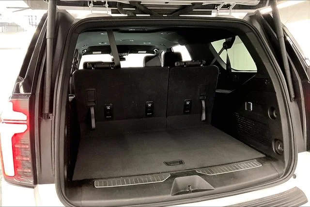 2025 Chevrolet Suburban Z71 - Photo 43