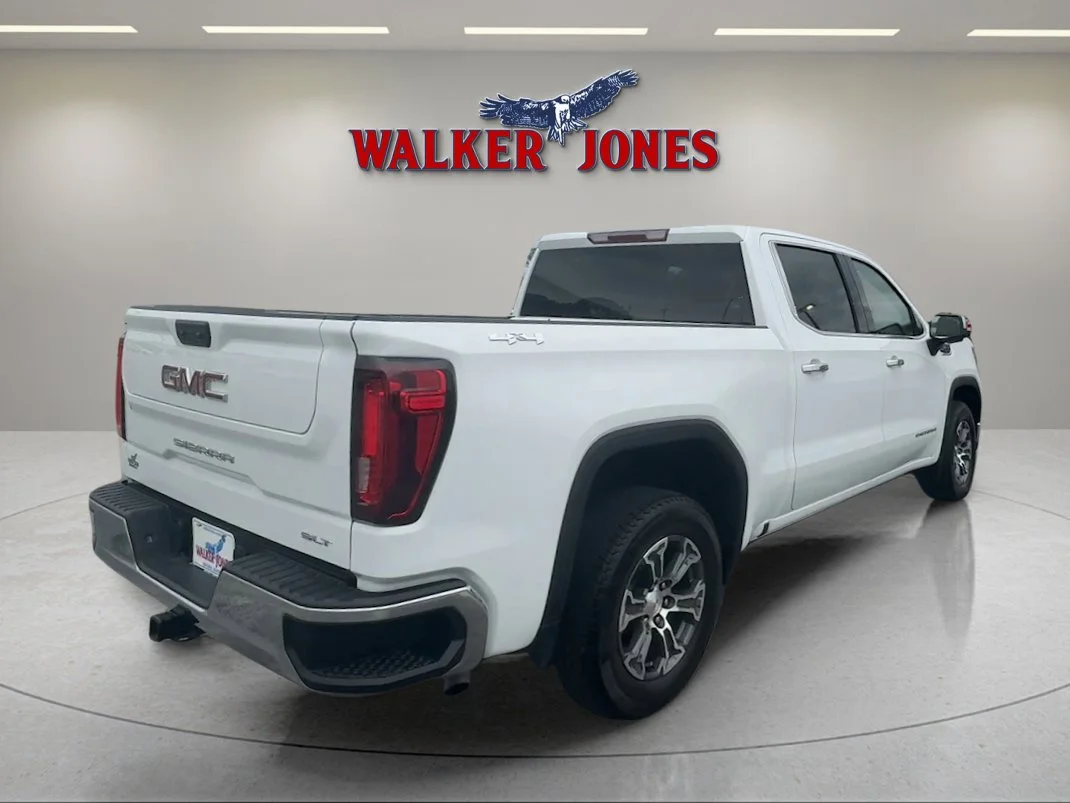 Used 2025 Summit White GMC SLT image 7