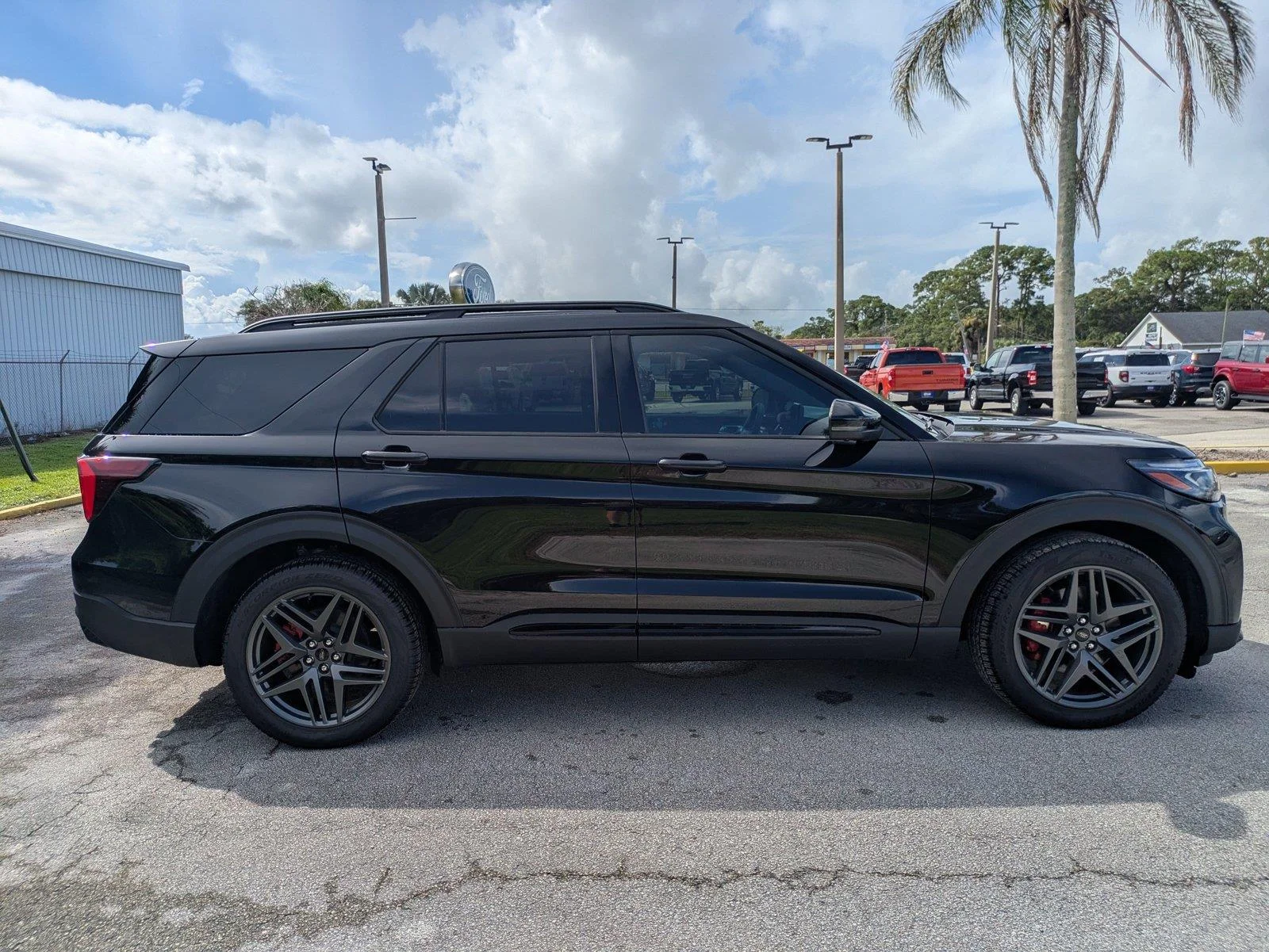 New 2026 Agate Black Metallic Ford ST image 43