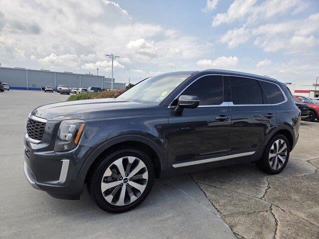 Used 2022 Gravity Grey Kia EX image 9