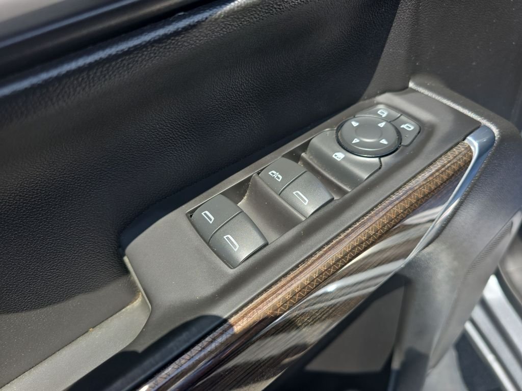 Used 2020 Gray Chevrolet LT Trail Boss image 11