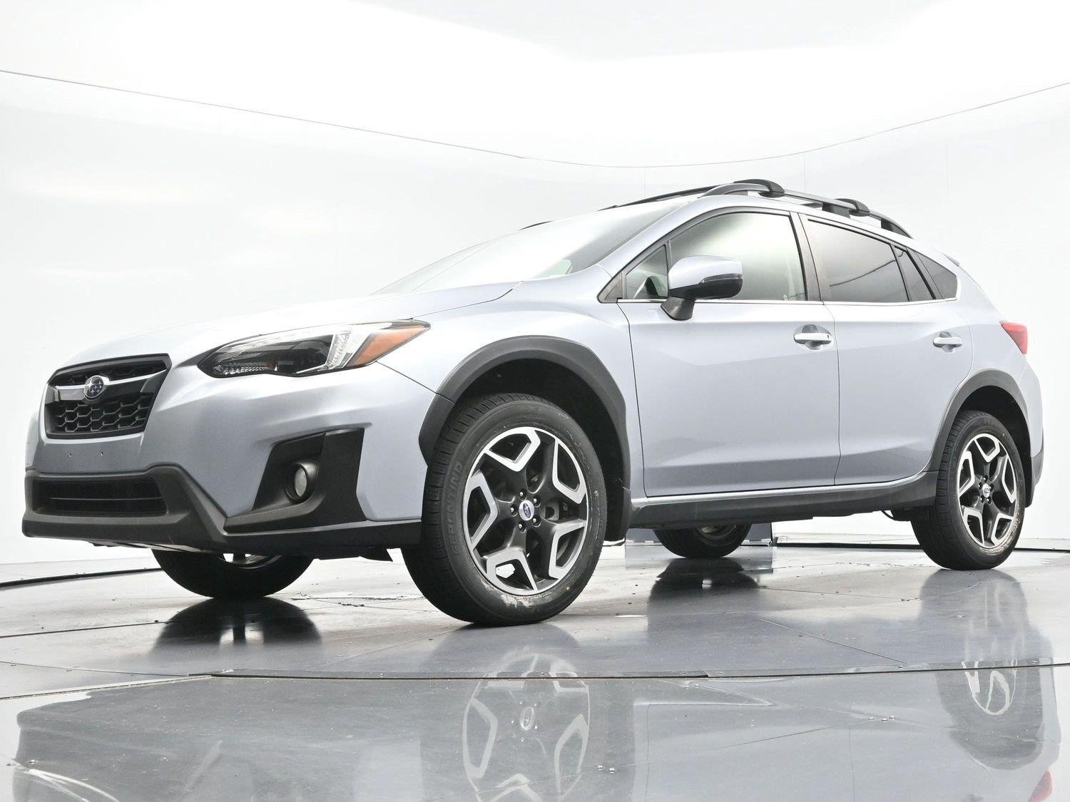 Used 2018 Ice Silver Metallic Subaru Limited image 47