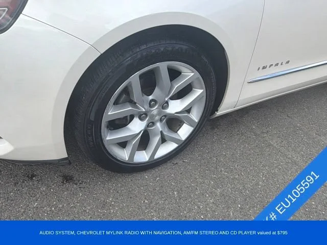 Used 2014 White Diamond Tricoat Chevrolet LTZ image 4