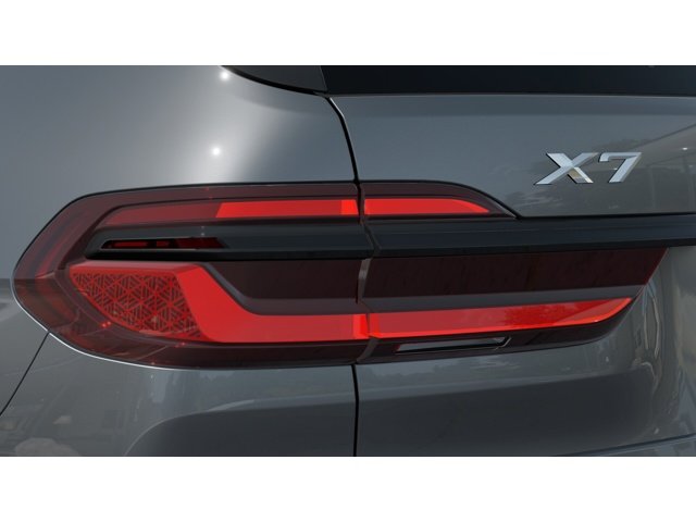 New 2027 Skyscraper Grey Metallic BMW X7 40i image 8