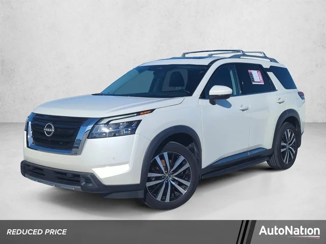 2024 Nissan Pathfinder Platinum