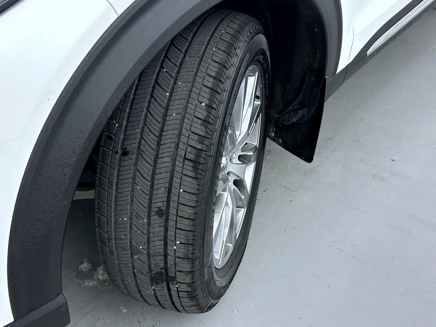 Used 2025 White Ford Active image 26