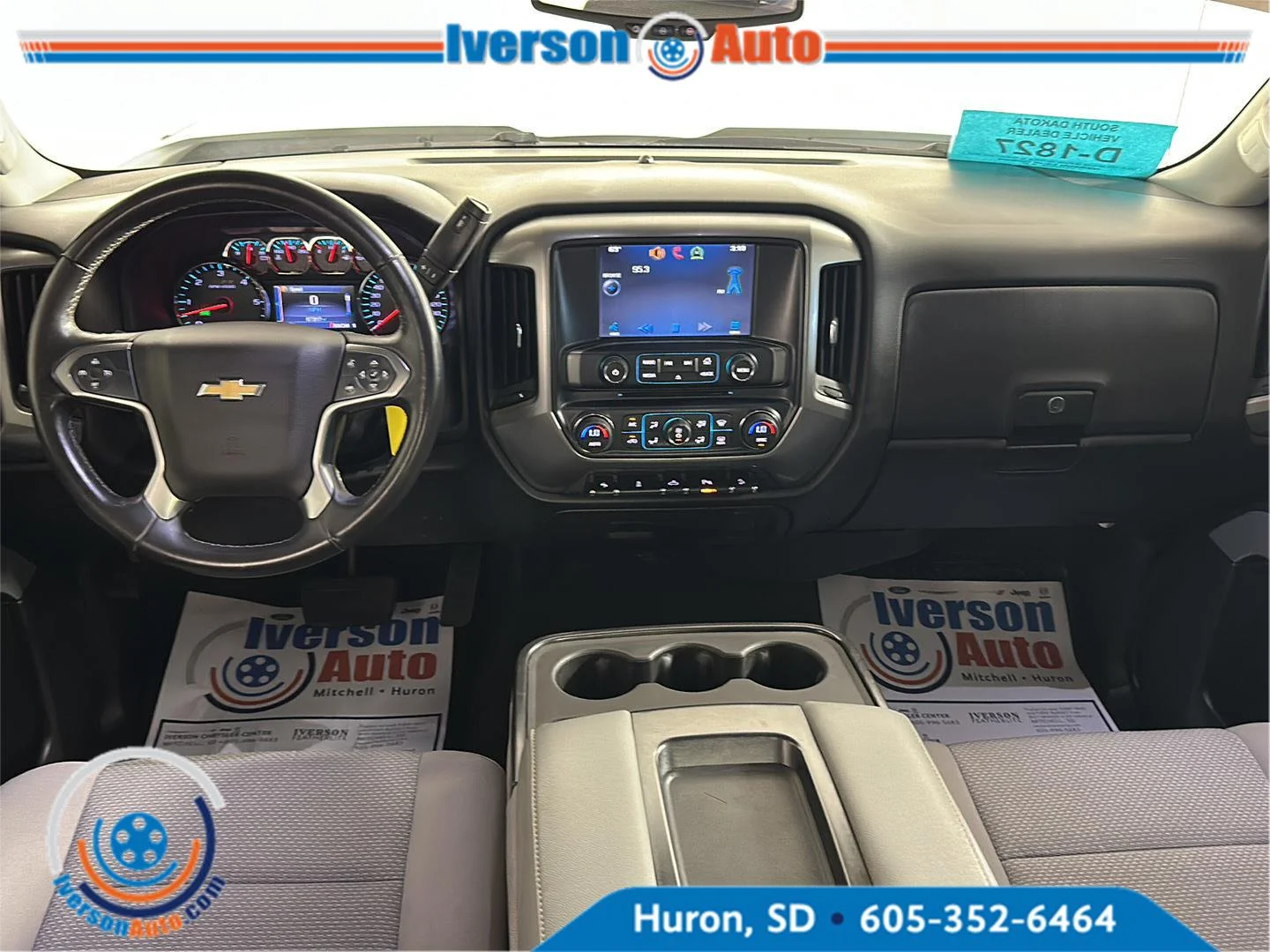 Used 2015 Summit White Chevrolet LT image 28