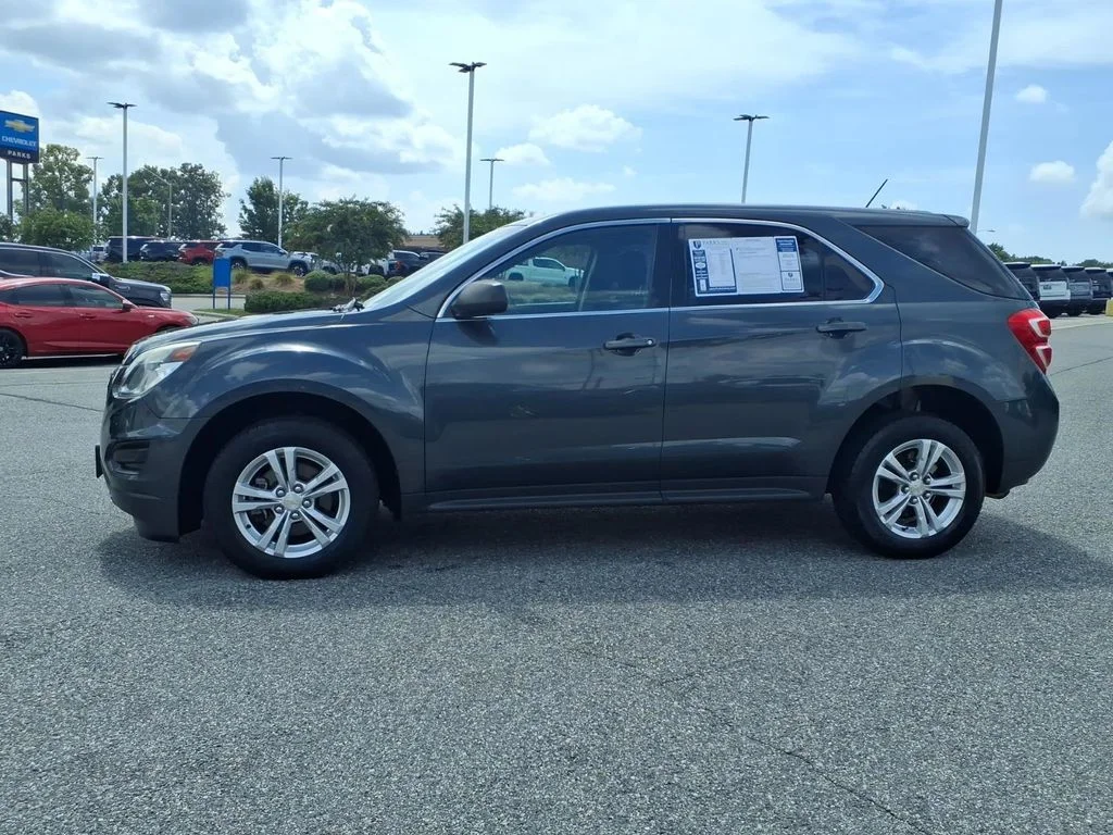 Used 2017 Gray Chevrolet LS image 27