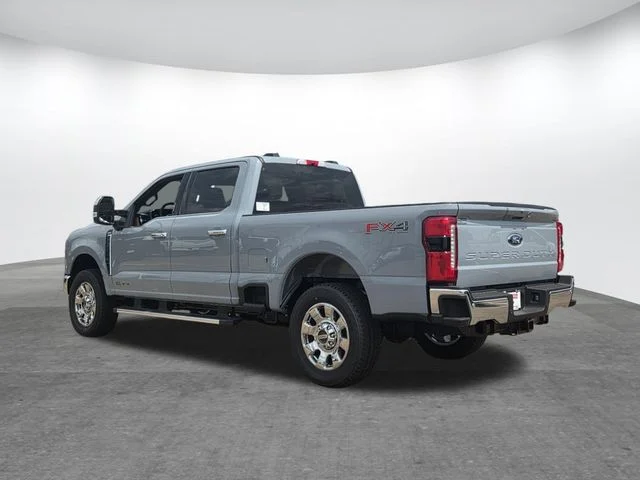 New 2026 Glacier Gray Metallic Tri-Coat Ford F-250® Lariat® image 24