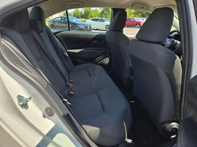 Used 2024 White Toyota LE image 16