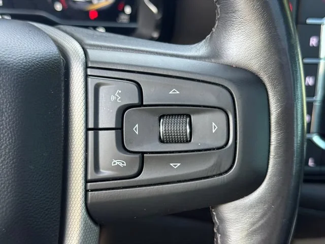 Used 2022 ONYX BLACK GMC Denali image 26