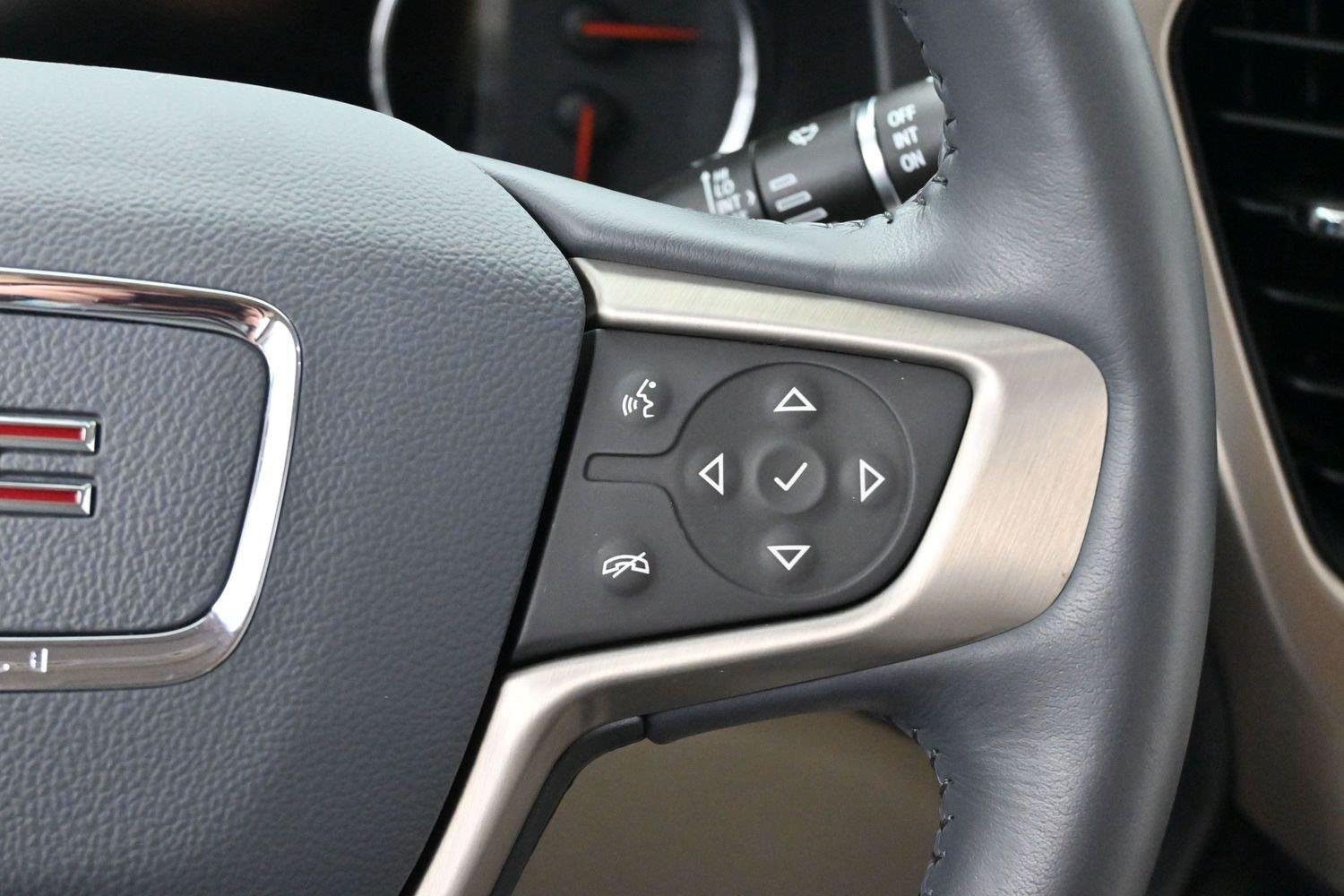 Used 2020 RED QUARTZ TINTCOAT GMC Denali image 21