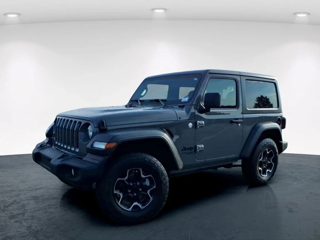 Used 2021 Gray Jeep Sport S image 2