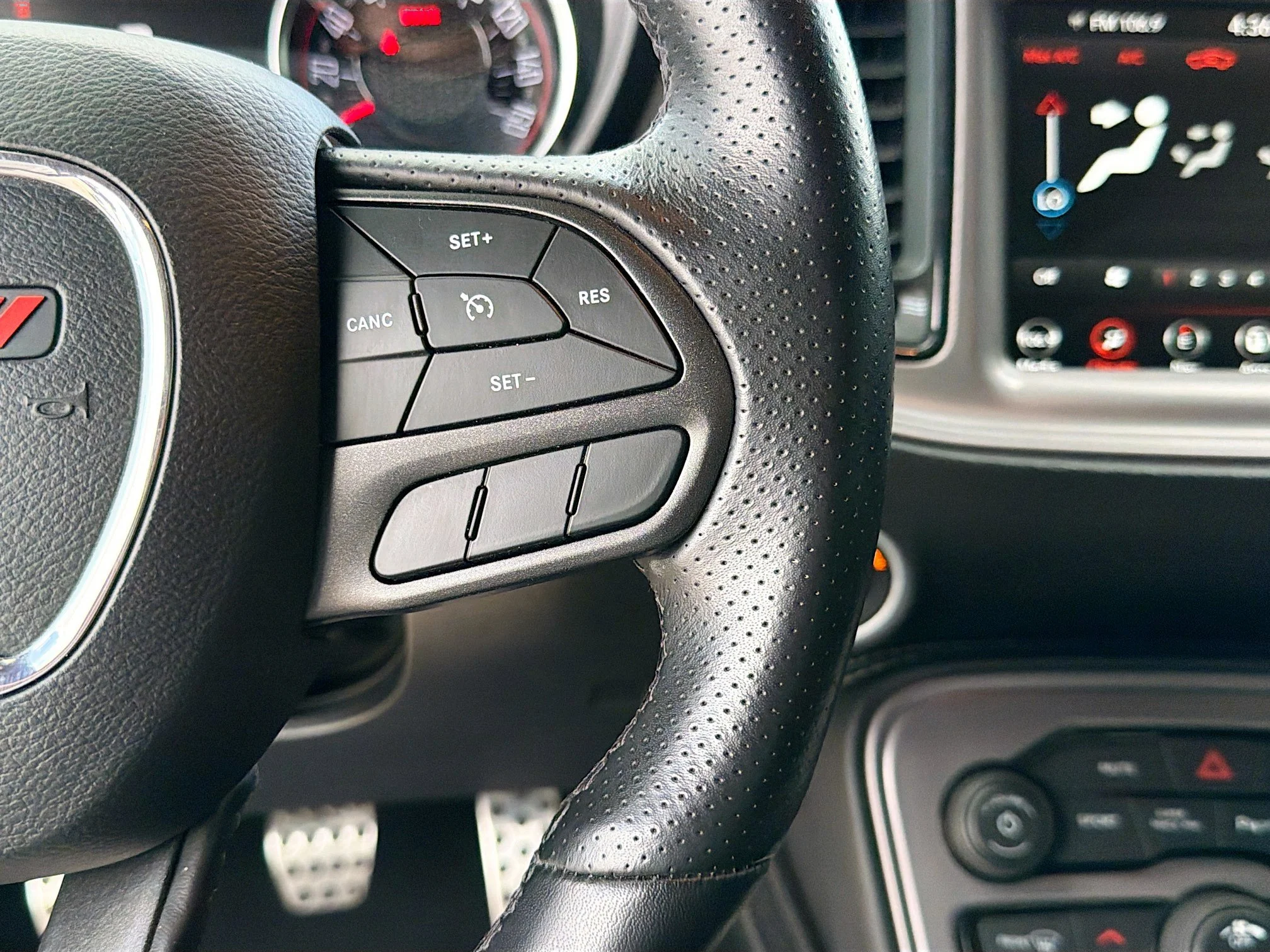 Used 2023 Pitch Black Clearcoat Dodge R/T image 35