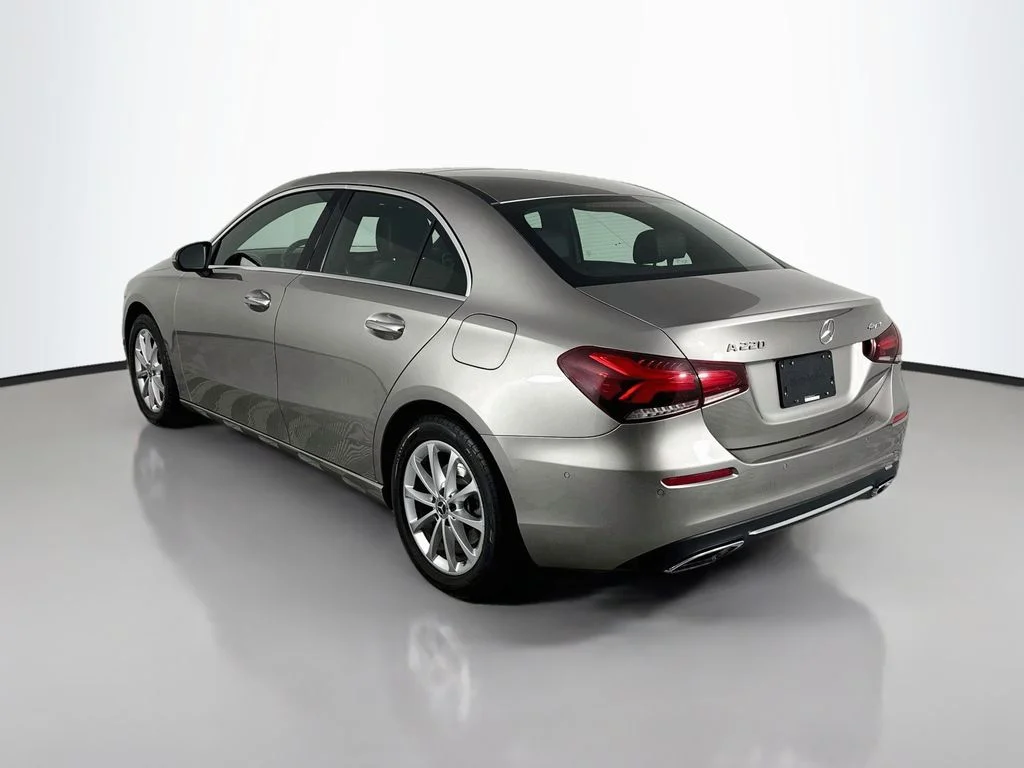 Used 2019  Mercedes-Benz A 220 image 3