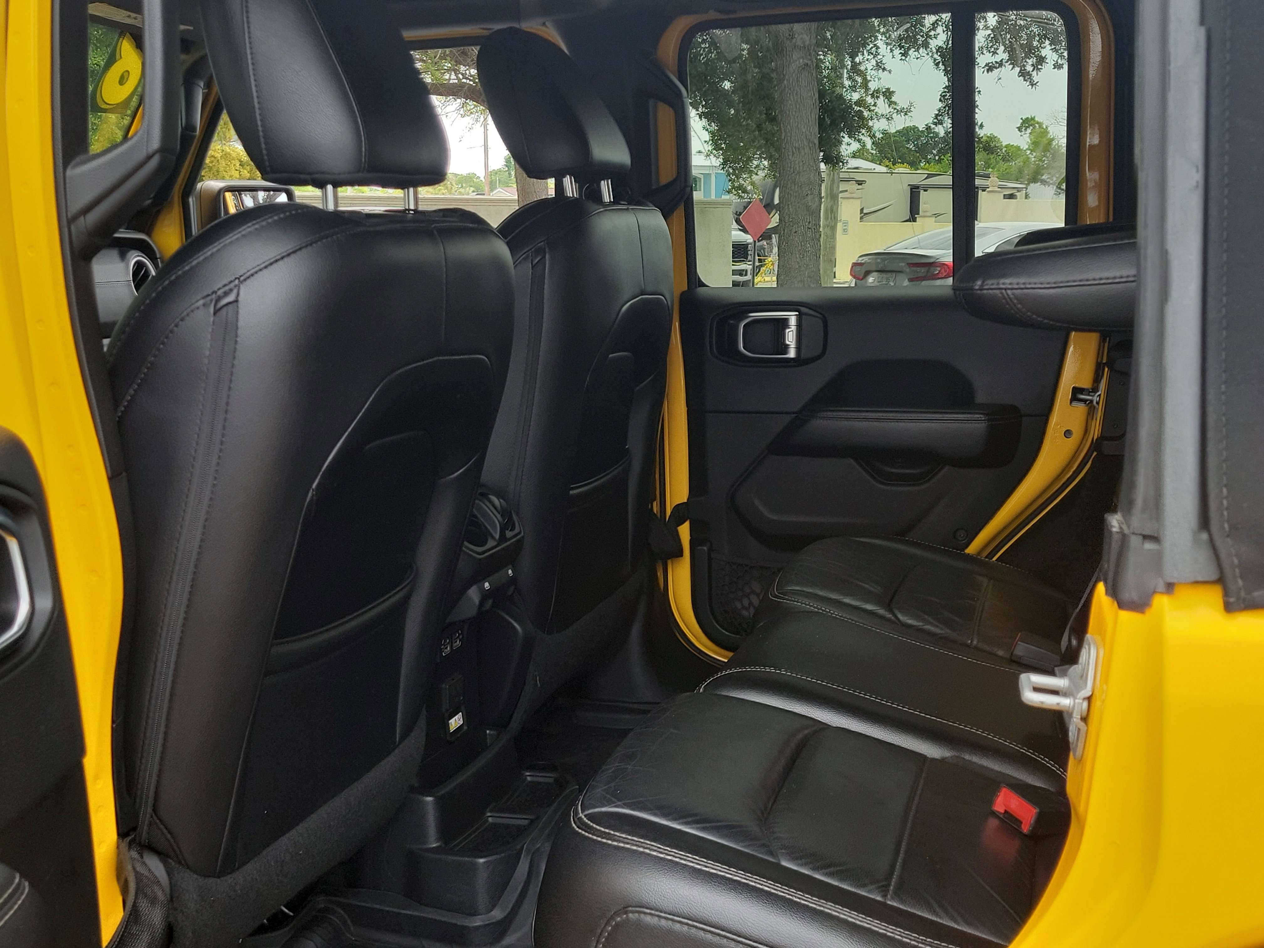 Used 2018 Hellayella Clearcoat Jeep Sahara image 14