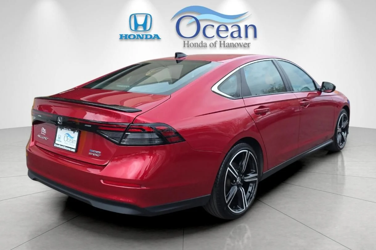 Pre-Owned 2024 Honda Accord Hybrid Sport 4D Sedan in Brockton